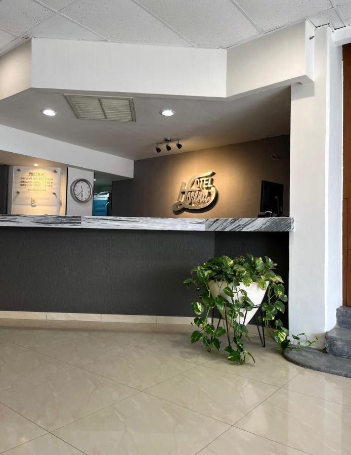 לוס מוצ'יס Hotel Lorena מראה חיצוני תמונה